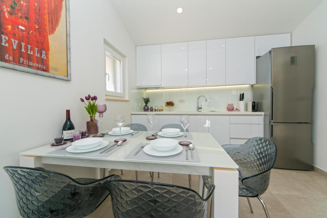 Apartman Stipic 1 Baška Voda Екстериор снимка