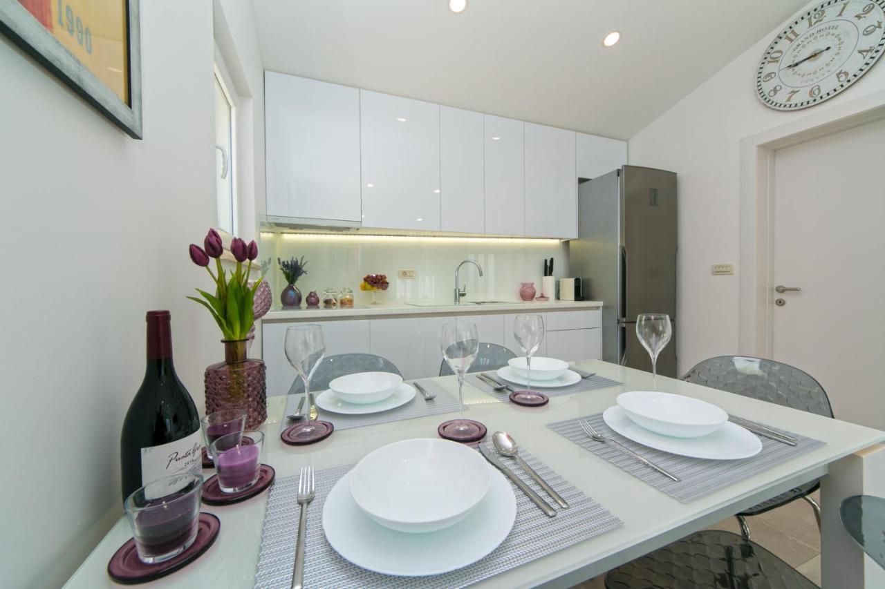 Apartman Stipic 1 Baška Voda Екстериор снимка