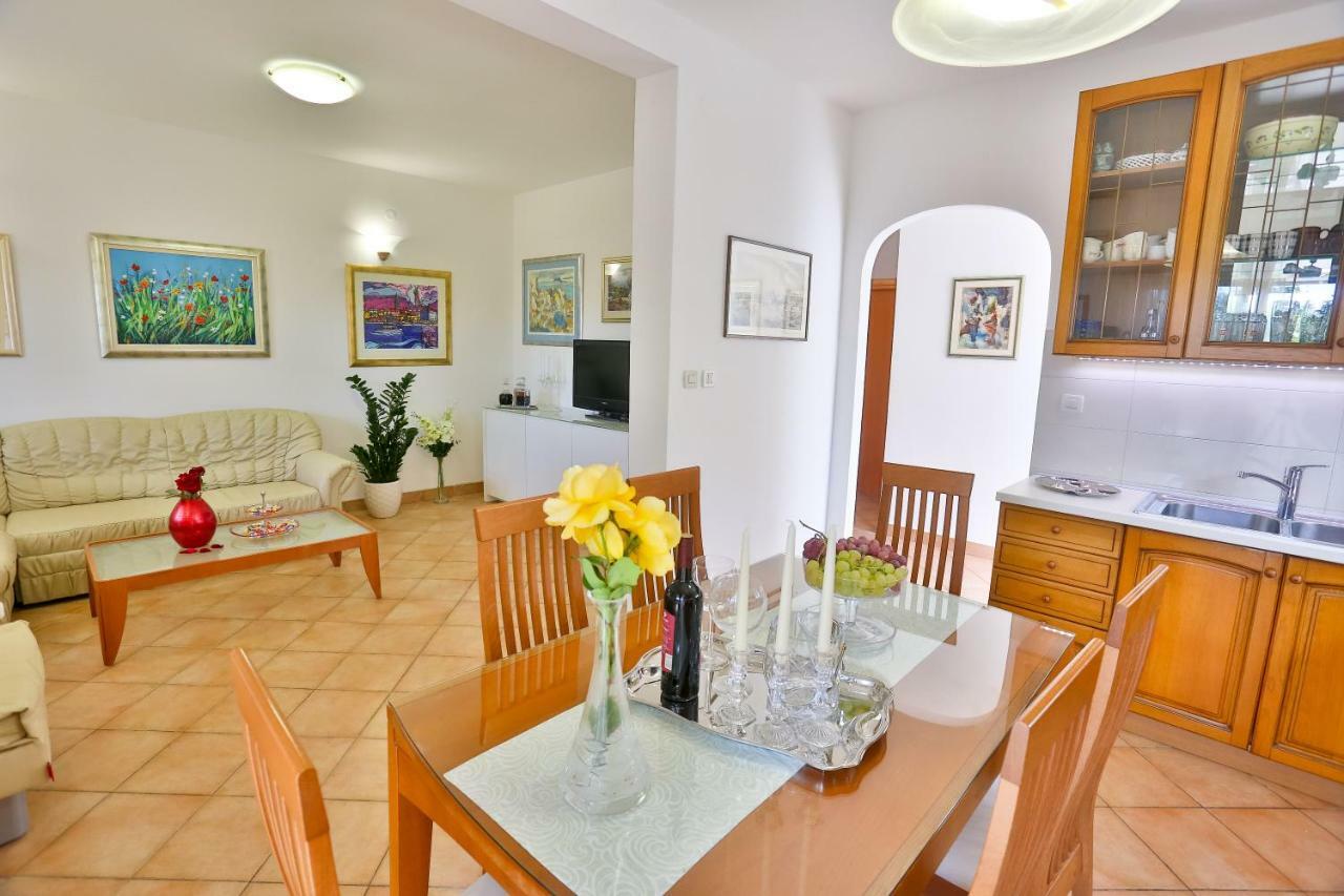 Apartman Stipic 1 Baška Voda Екстериор снимка